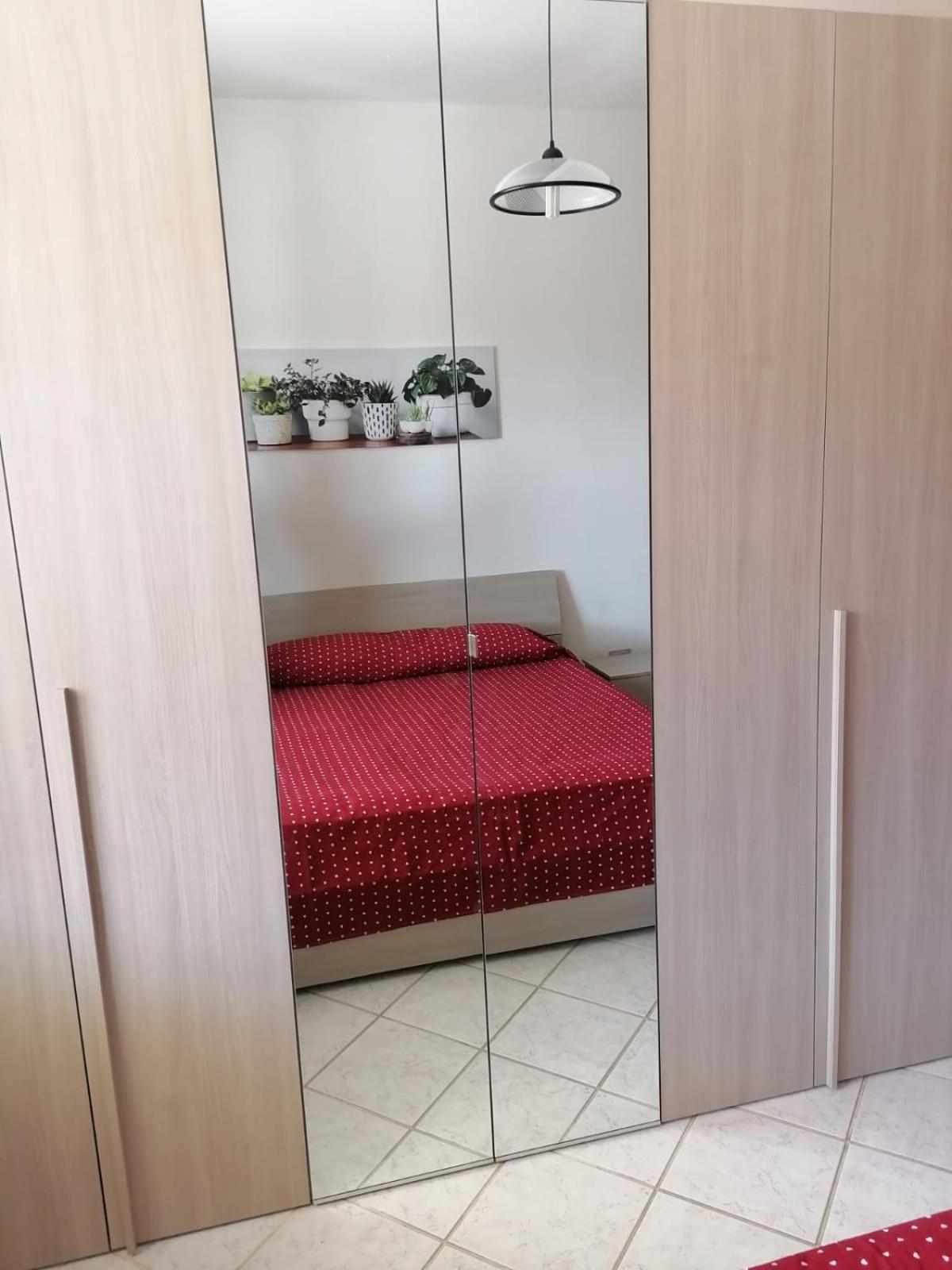 伊格莱西亚斯Casa Vacanze Lo Specchio公寓 外观 照片